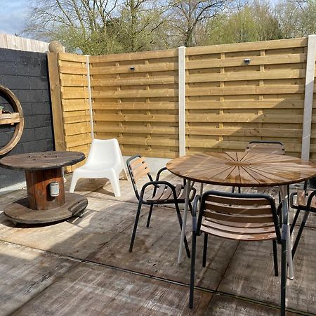 Entre Ville Et Campagne Appartement Cosy Avec Parking Et Terrasse Wood Coutiches Exterior photo